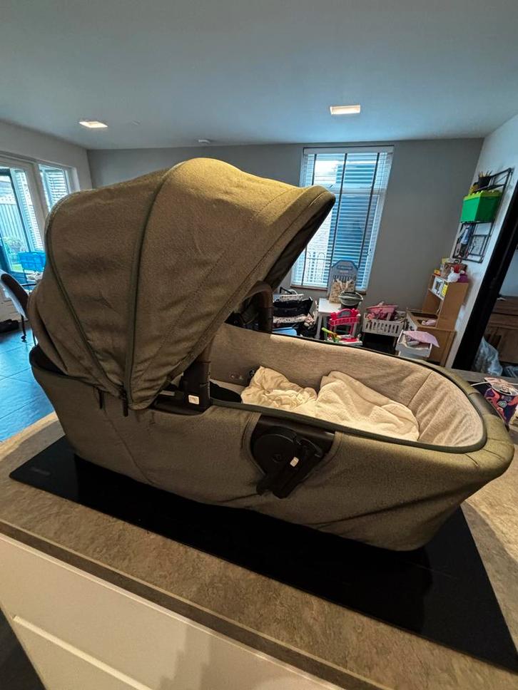 Joolz Aer Reiswieg, Kinderen en Baby's, Kinderwagens en Combinaties, Gebruikt, Kinderwagen, Overige merken, Met reiswieg, Ophalen