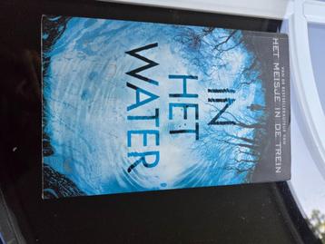 Boeken-thrillers-te koop beschikbaar voor biedingen