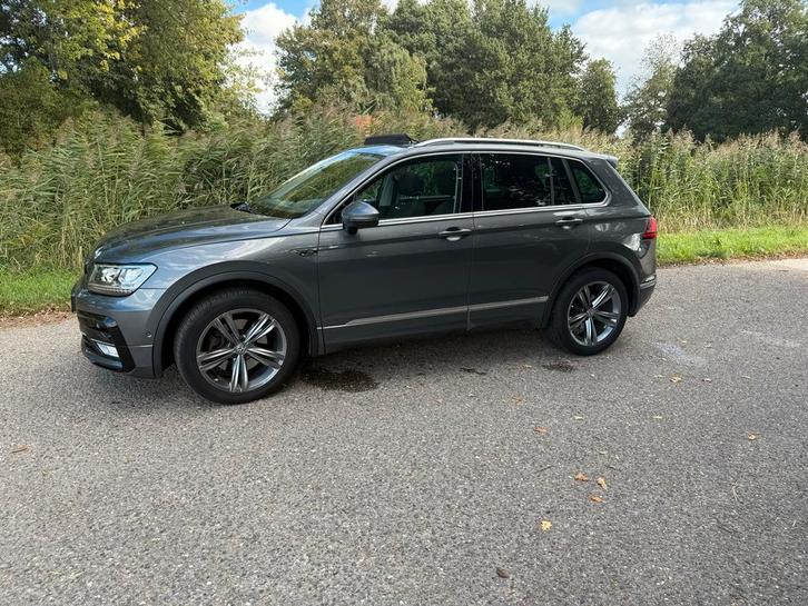 Volkswagen Tiguan 2.0TSI 132KW/180PK 4M A7 M16 2016 Grijs, Auto's, Volkswagen, Particulier, Tiguan, 4x4, ABS, Achteruitrijcamera
