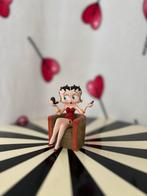 BETTY BOOP - Beeldje | Stoel | Curiosa | Cartoon | Vintage, Ophalen of Verzenden, Nieuw, Mens