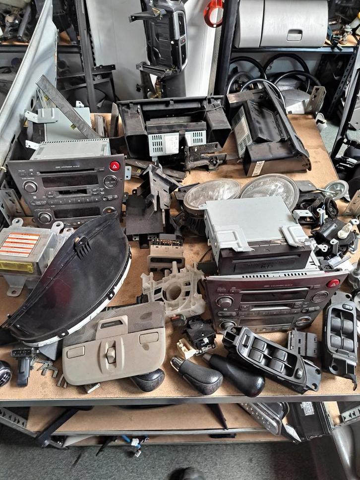 Subaru onderdelen, veel op voorraad voor verschillende types, Auto-onderdelen, Klein materiaal, Subaru, Ophalen of Verzenden