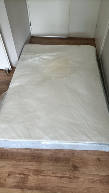 IKEA VESTMARKA binnenveringsmatras 140 x 200 cm beschikbaar voor biedingen