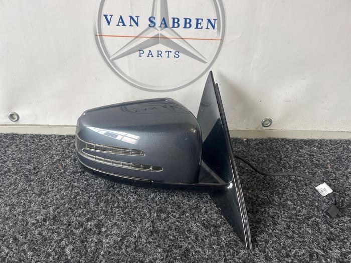 Buitenspiegel rechts van een Mercedes E-Klasse, Auto-onderdelen, Spiegels, Mercedes-Benz, Gebruikt, 3 maanden garantie