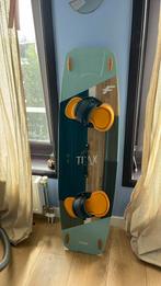 Kite board f-one, Watersport en Boten, Twintip, Ophalen, Gebruikt, Kiteboard