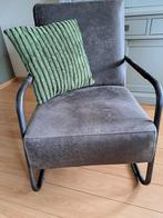 2 grijze industriële fauteuils met stalen frame, Huis en Inrichting, Fauteuils, Ophalen, Zo goed als nieuw, 75 tot 100 cm, 50 tot 75 cm