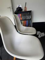 Witte Kunststof Stoelen - Set van 2, Ophalen, Kunststof, Gebruikt, Twee