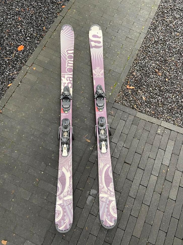 161 freestyle ski’s salomon knight, Sport en Fitness, Skiën en Langlaufen, Gebruikt, Ski's, Skiën, Salomon, Carve, 160 tot 180 cm