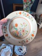 Antiek Chinees porseleinen bord, 18e eeuw famille rose, Antiek en Kunst, Ophalen of Verzenden