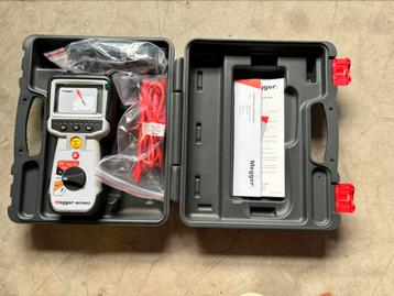 Nieuwe Megger MIT400/2 isolatieweerstandtester beschikbaar voor biedingen