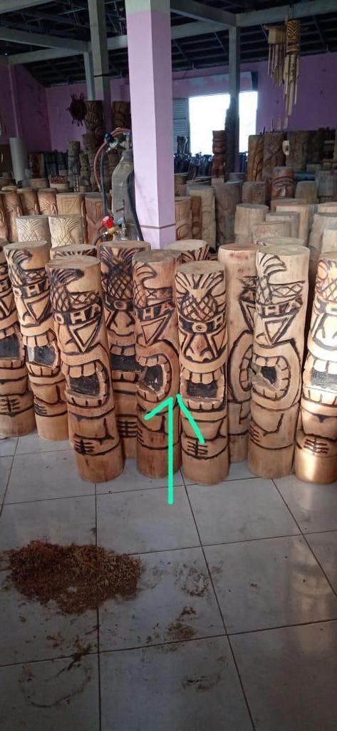 Tiki beeld Tiki Totem 1 meter palmhout, Tuin en Terras, Tuinbeelden, Ophalen of Verzenden