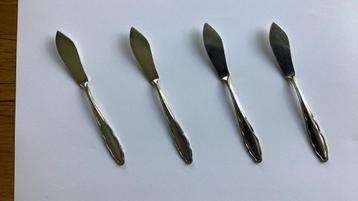 4 zilveren botermesjes Gero beschikbaar voor biedingen