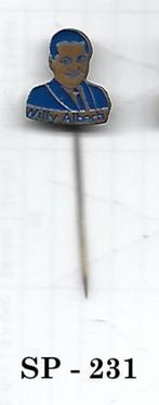 Sp231 Blauw Speldje van de Zanger Willy Alberti, Verzamelen, Speldjes, Pins en Buttons, Ophalen of Verzenden, Zo goed als nieuw