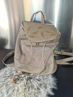 Leuk rugzakje met goud., Minder dan 40 cm, Minder dan 35 cm, Zo goed als nieuw, Minder dan 20 cm