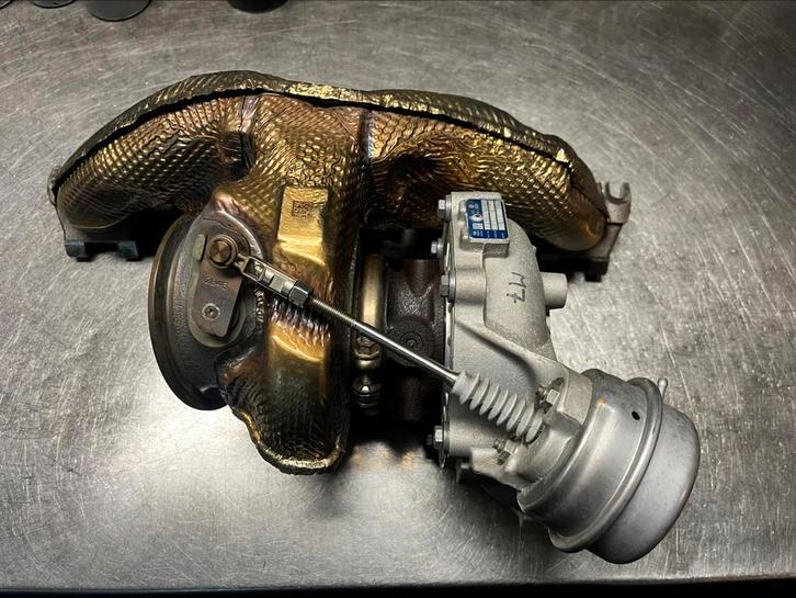 Turbo 2.5 tfsi 400pk Audi RS3/TT MK3, Auto-onderdelen, Motor en Toebehoren, Audi, Gebruikt, Ophalen of Verzenden