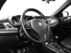 Alfa Romeo Giulietta 1.4 T Distinctive Airco Cruise control, Auto's, Alfa Romeo, Voorwielaandrijving, Stof, Gebruikt, 4 cilinders