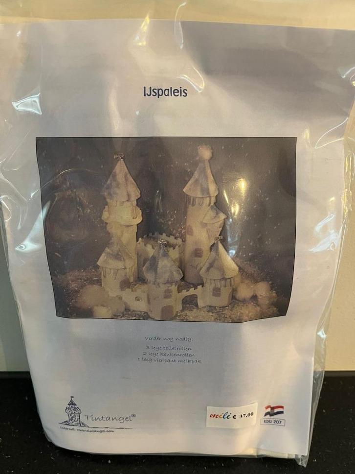 Set zelfmaakpakketten ijpaleis, ijsprins & ijsprinses, Hobby en Vrije tijd, Vilt, Nieuw, Boek of Patroon, Wolvilt, Verzenden