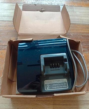 Acculader flyer 36volt als nieuw.
Panasonic kalkhof  beschikbaar voor biedingen