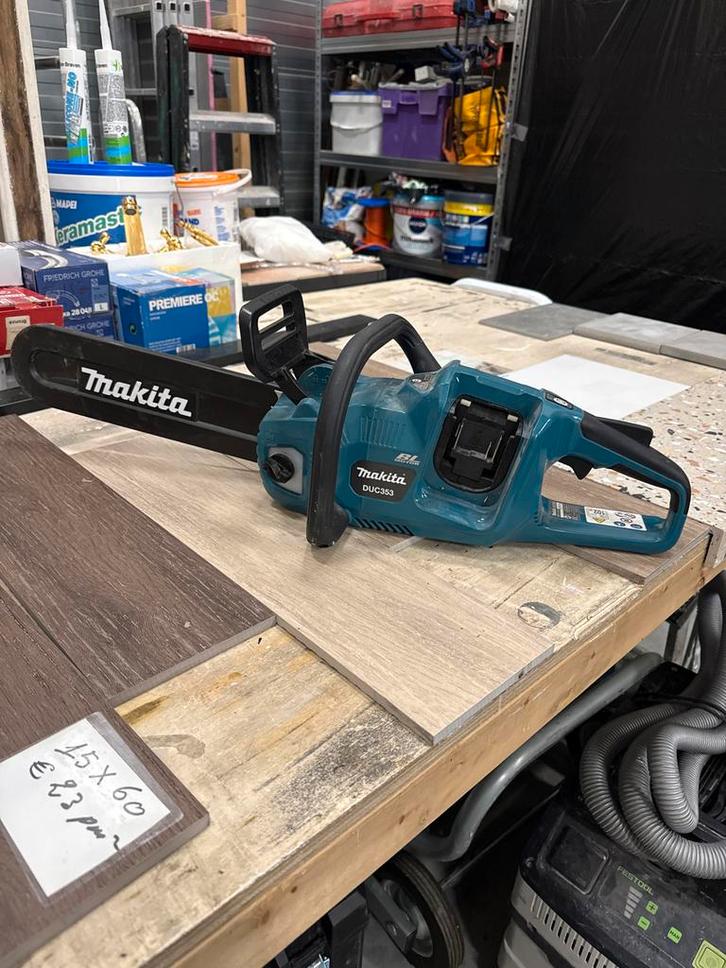 Makita DUC353 Accu Kettingzaag 35cm - Body, Doe-het-zelf en Verbouw, Gereedschap | Zaagmachines, Zo goed als nieuw, Kettingzaag