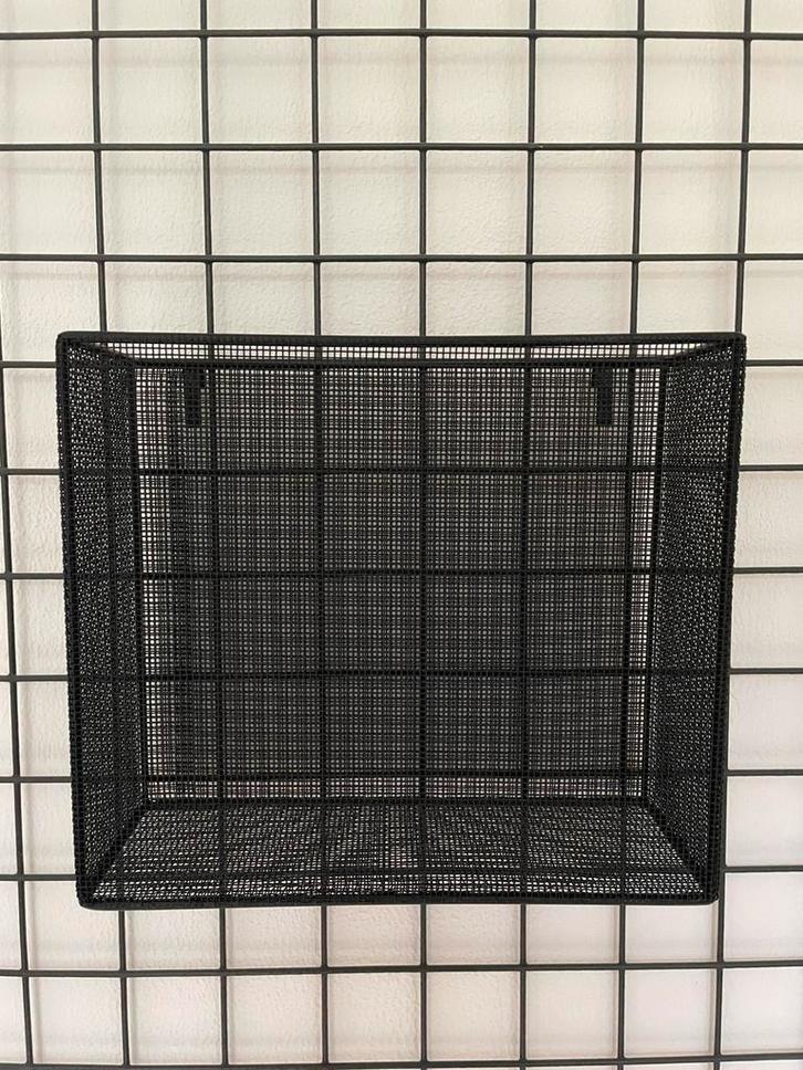 Hangende opberger/mand/draadmand metaal zwart, Huis en Inrichting, Woonaccessoires | Schalen en Manden, Nieuw, Mand, Vierkant
