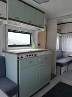 Mooi opgeknapte Hobby 430 caravan, Hobby, Treinzit, Particulier, 4 tot 5 meter