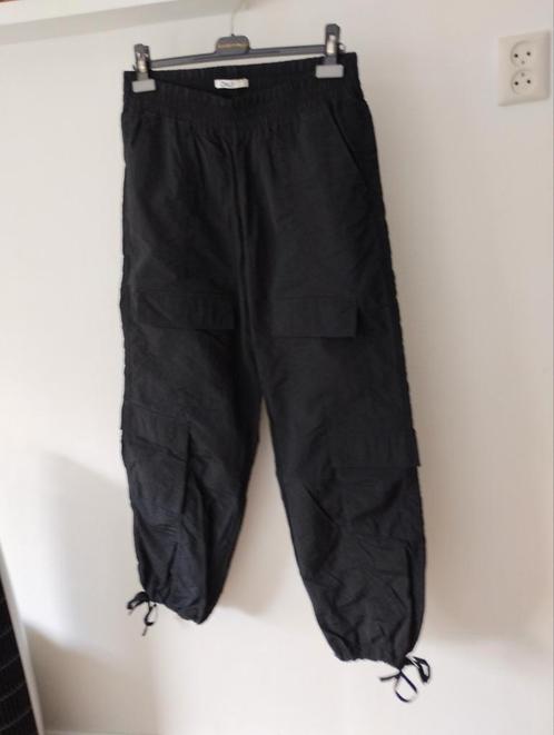 Only
PARACHUTE - Cargobroek Zwart, Kleding | Dames, Broeken en Pantalons, Zo goed als nieuw, Maat 34 (XS) of kleiner, Blauw, Ophalen of Verzenden