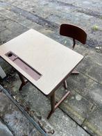 Vintage Schoolbureau met Stoel, Huis en Inrichting, Bureaus, Ophalen, Gebruikt, Bureau