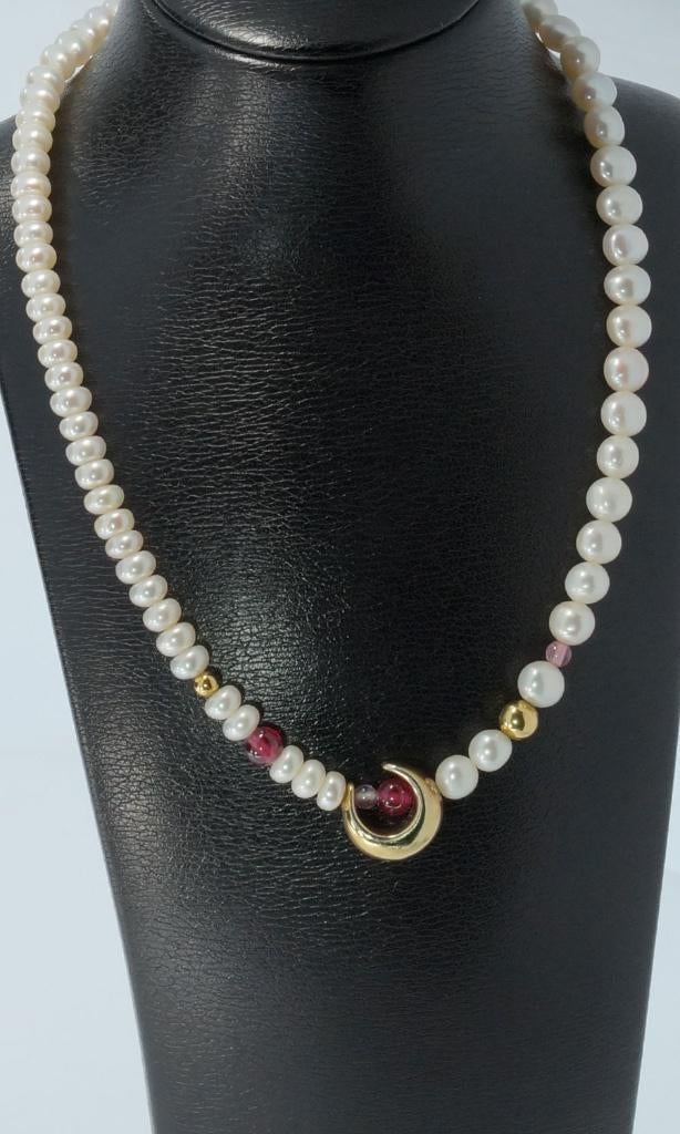 Schoeffel parel ketting 18k slot goud maan toermalijn hanger