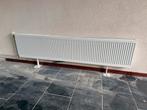 Radiator 180 x 40 wit met voetstukken, Doe-het-zelf en Verbouw, Verwarming en Radiatoren, Ophalen, 30 tot 80 cm, Gebruikt, Radiator