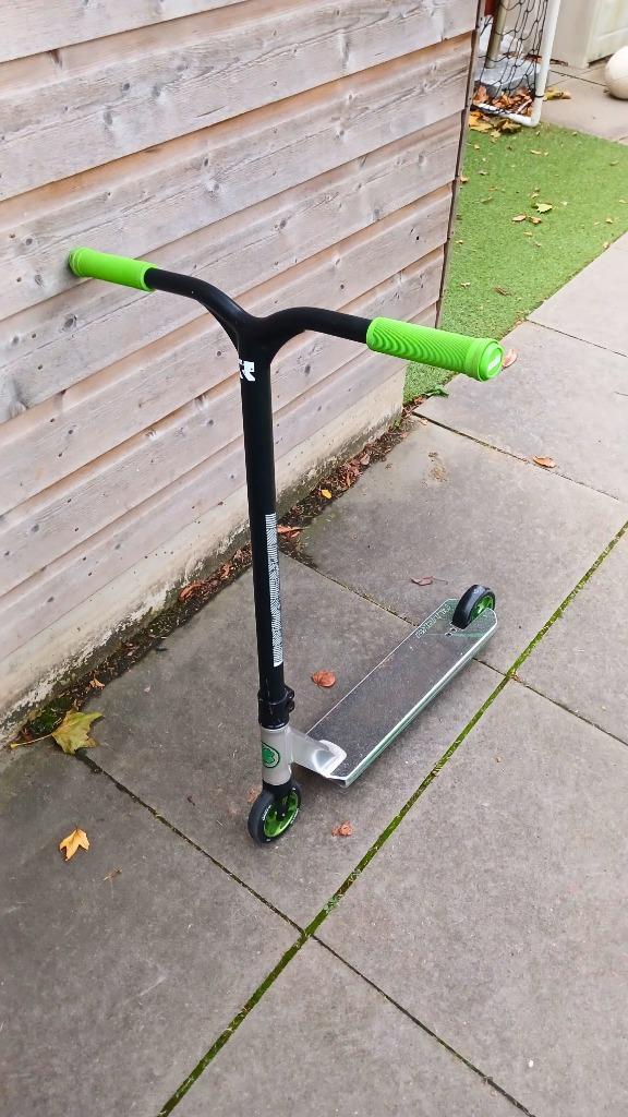 custom stuntstep, Fietsen en Brommers, Steps, Gebruikt, Gewone step, Ophalen