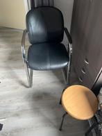 Stoel 2 x leder chroom, Huis en Inrichting, Stoelen, Ophalen, Gebruikt, Twee