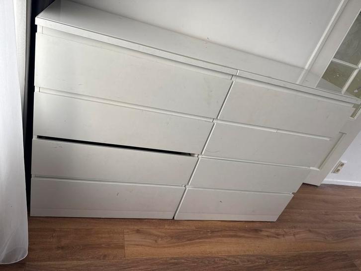 Gratis ophalen IKEA Malm Ladekast met Glasplaat, Huis en Inrichting, Kasten | Dressoirs, Gebruikt, 50 tot 100 cm, 25 tot 50 cm