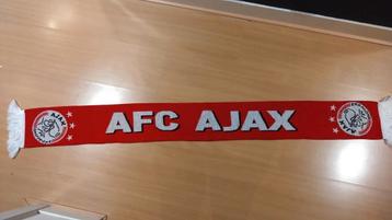 Ajax sjaal rood wit beschikbaar voor biedingen