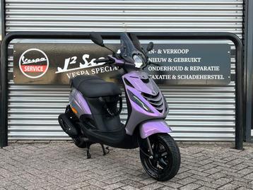 Piaggio Zip Amethyst Violet Brom 2023 2174 km Full 1 eig beschikbaar voor biedingen