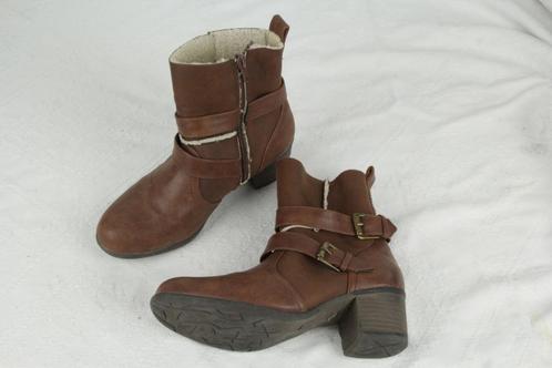 Mooie bruine enkellaarzen Mt 36. Merk Anna Field, Kleding | Dames, Schoenen, Zo goed als nieuw, Hoge laarzen, Bruin, Ophalen of Verzenden