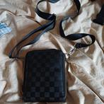 Louis Vuitton schoudertas, Sieraden, Tassen en Uiterlijk, Tassen | Rugtassen, Ophalen of Verzenden, Zo goed als nieuw, Overige merken