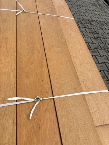 25 m2 massief eiken parketvloer . 18,5 cm breed 2 cm dik beschikbaar voor biedingen