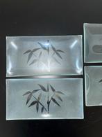 Matte glazen borden met bamboe gravering (set van 4), Ophalen of Verzenden