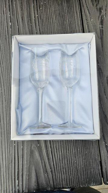  Set bruiloft champagneglazen – bruid & bruidegom beschikbaar voor biedingen