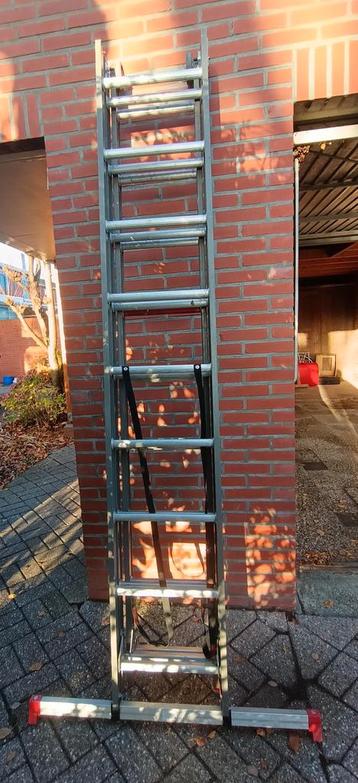 Altrex uitschuif ladder uitschuifbare ladder 3x9 sporten beschikbaar voor biedingen