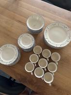 Groot ikea servies te koop. Bijna compleet, in goede staat, Huis en Inrichting, Keuken | Servies, Ophalen, Gebruikt, Overige stijlen