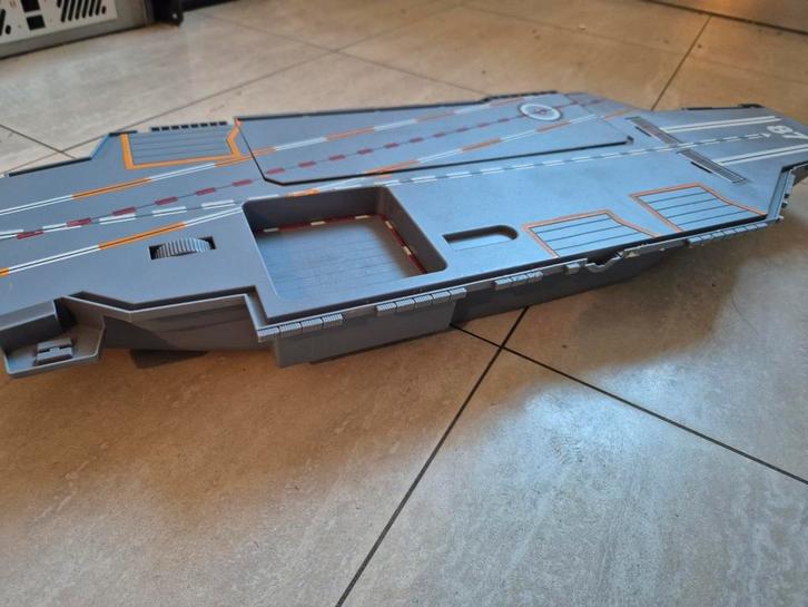 Gaaf enorm vliegdekschip voor straaljagers, Kinderen en Baby's, Speelgoed | Overig, Gebruikt, Jongen of Meisje, Ophalen of Verzenden