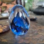 Glazen Ei Blauw Zwart - 8.5cm, Antiek en Kunst, Antiek | Glas en Kristal, Ophalen of Verzenden
