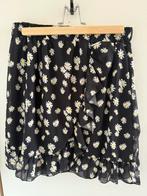 Zwart nieuw bloemenrokje Typical Jill L, Kleding | Dames, Zwart, Maat 42/44 (L), Nieuw, Ophalen of Verzenden