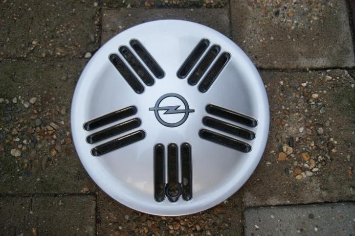 1 losse originele wieldop Opel Rekord E 14 inch, Auto diversen, Wieldoppen, Zo goed als nieuw, Ophalen of Verzenden