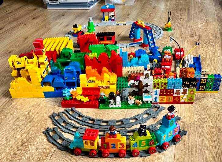 Grote partij Duplo incl. sets 10874 en 10478, Kinderen en Baby's, Speelgoed | Duplo en Lego, Zo goed als nieuw, Duplo, Ophalen of Verzenden