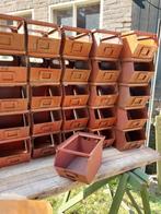 Oude vintage magazijnbak stapelbak oostblok, Minder dan 50 cm, N, Ophalen of Verzenden, N