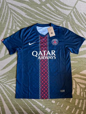 Voetbalshirt PSG - NIEUW! Mt. S, M en L beschikbaar voor biedingen