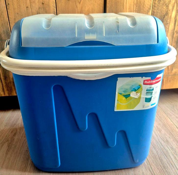 Grote Rubbermaid Koelbox - Ideaal voor Picknicks en feestjes, Caravans en Kamperen, Koelboxen, Gebruikt, Koelbox, Koelelement