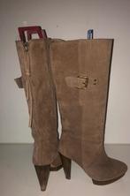 Bershka suede  Sexy hoge hak laarzen maat 37, Gedragen, Ophalen of Verzenden, Hoge laarzen, Bruin