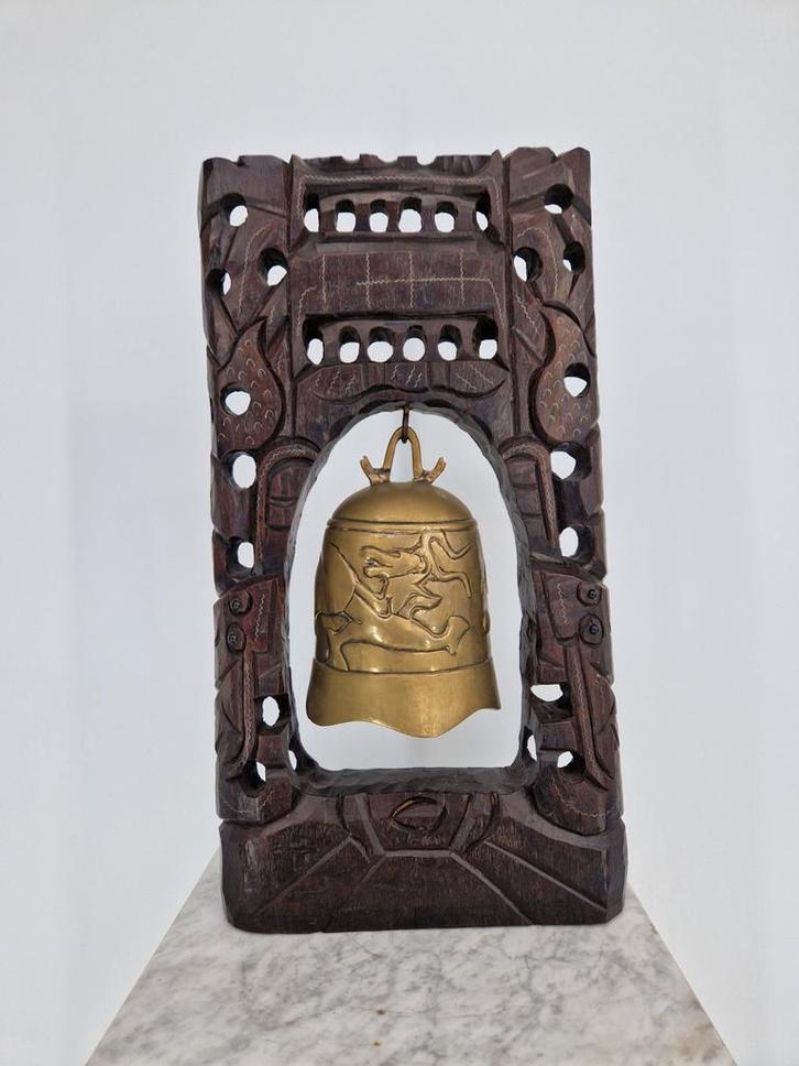 Houten Sculptuur met Messing Bel | Handgesneden | 43,5 cm, Huis en Inrichting, Woonaccessoires | Overige, Gebruikt, Ophalen of Verzenden